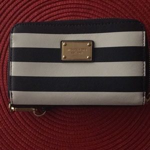 Michael Kors wristlet wallet